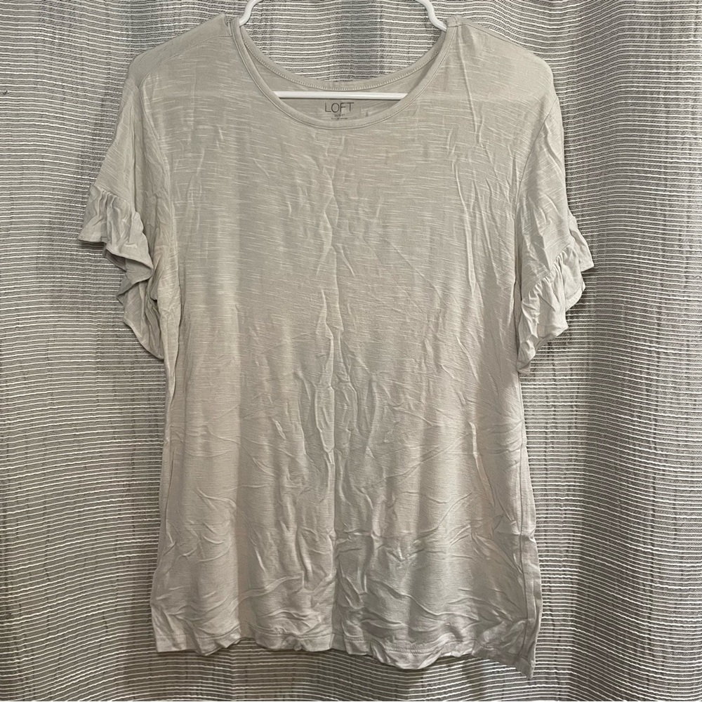 Grey cotton blouse with ruffle sleeves